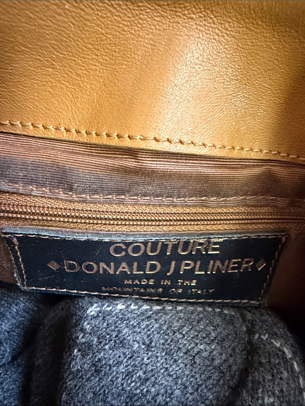 Vintage Couture Line Donald Pliner Camel Leather Shoulder Bag Made in Italy - Picture 2 of 6